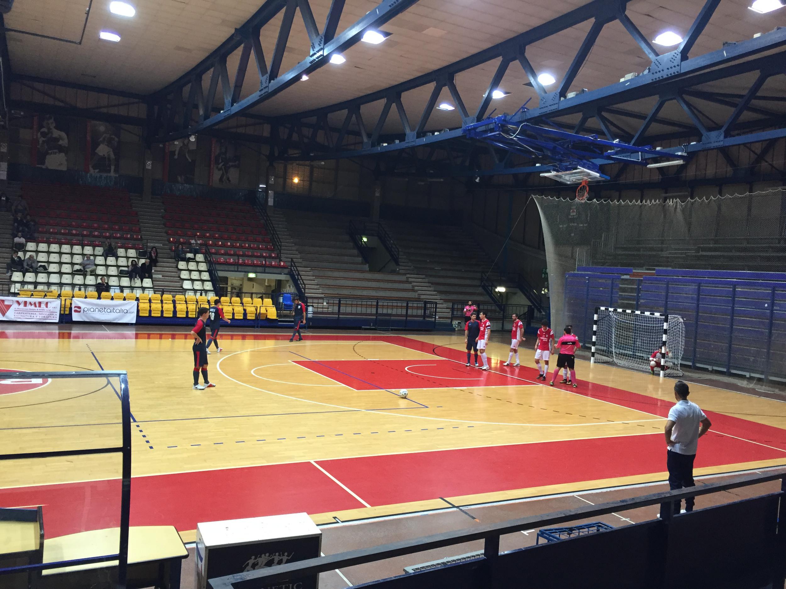 PRIMA IN CASA CON IL BOTTO PER IL RIMINI.COM: I.C. FUTSAL BATTUTO 6-3